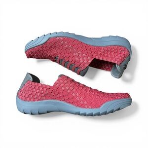 Bernie Mev Women Woven Comfort Walking Sneakers Pink Gray 9 Athleisure Casual
